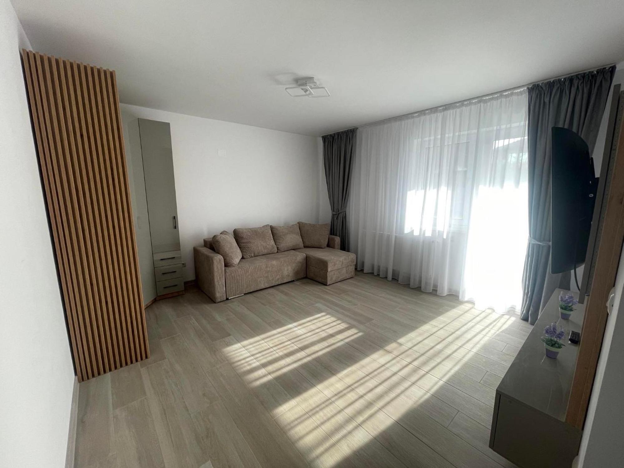 Luxury Apartment Piteşti Exterior foto